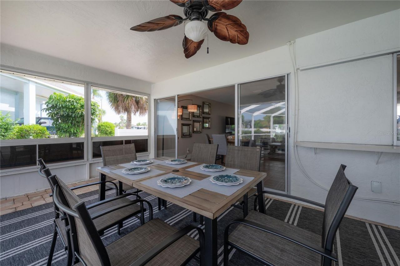 6322 Cottonwood Lane, Apollo Beach, FL 33572 Photo