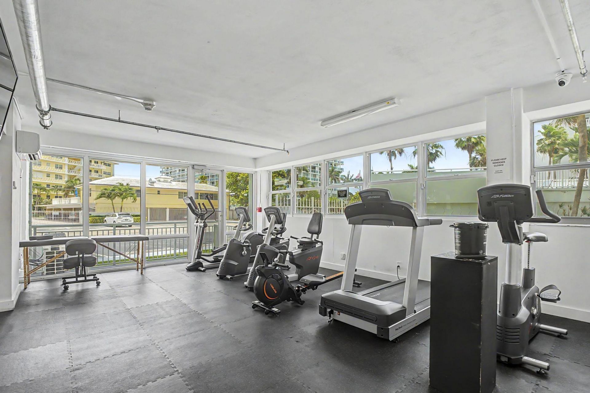 1920 S Ocean Drive, Unit 1009, Fort Lauderdale, FL 33316 Photo