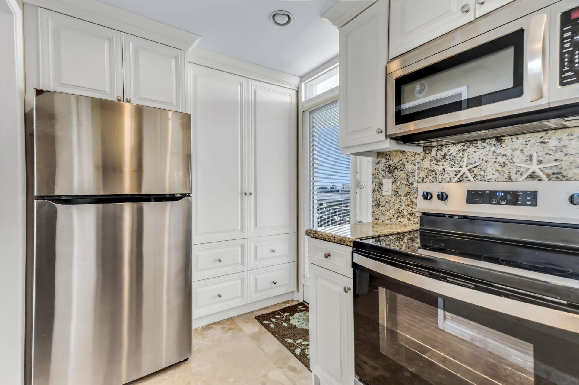 1920 S Ocean Drive, Unit 1009, Fort Lauderdale, FL 33316 Photo