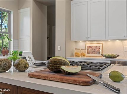 5700 Nordend Way, Reno, NV 89511 Photo