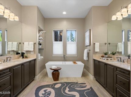 5700 Nordend Way, Reno, NV 89511 Photo