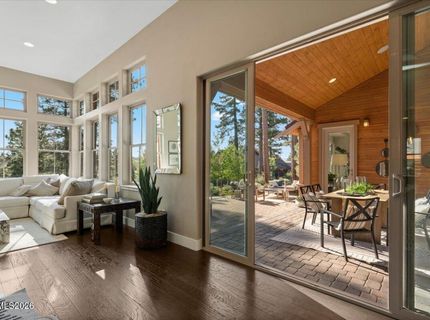 5700 Nordend Way, Reno, NV 89511 Photo