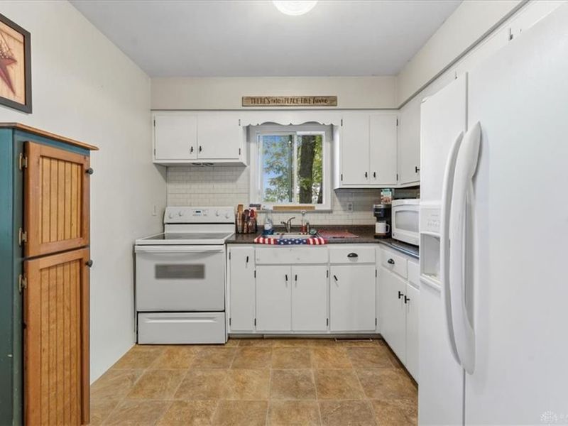 703 Orchard Street, Unit 701, Middletown, OH 45044 Photo 22