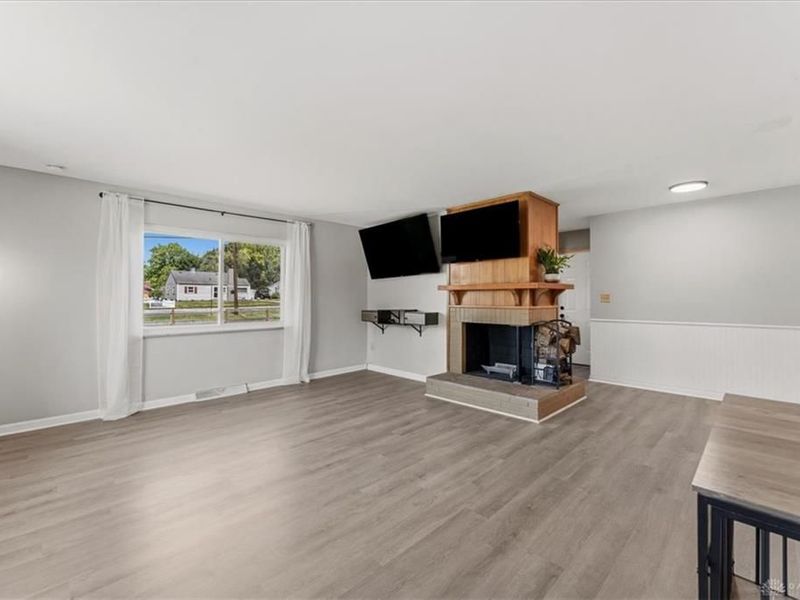 703 Orchard Street, Unit 701, Middletown, OH 45044 Photo 6