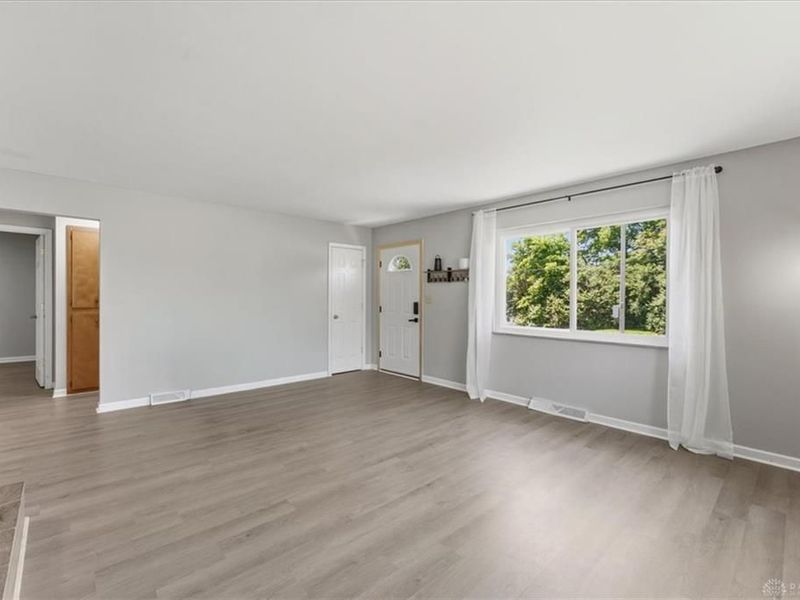 703 Orchard Street, Unit 701, Middletown, OH 45044 Photo 8