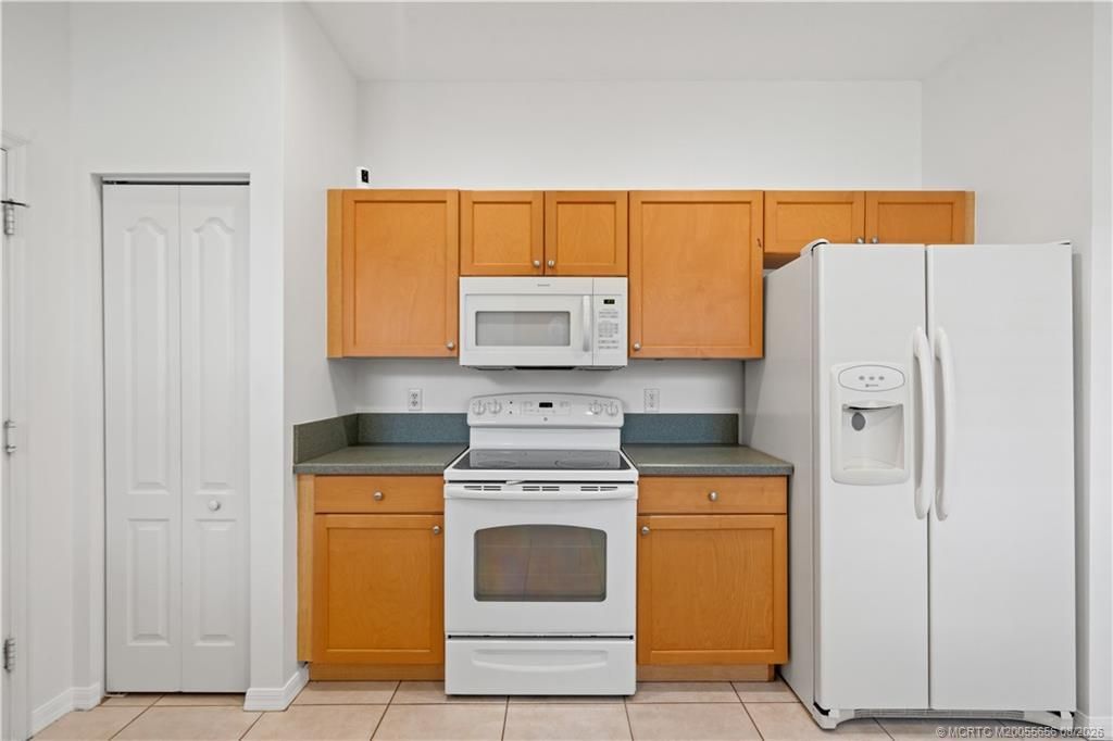 9811 SW Glenbrook Drive, Port Saint Lucie, FL 34987 Photo
