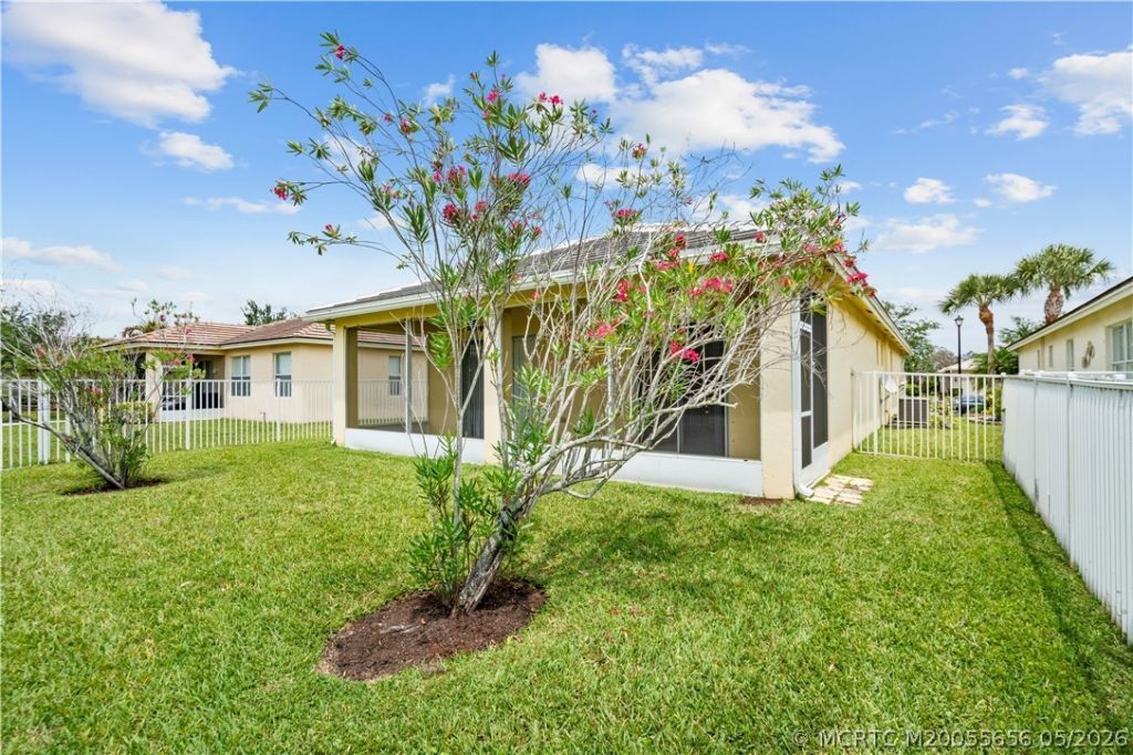 9811 SW Glenbrook Drive, Port Saint Lucie, FL 34987 Photo