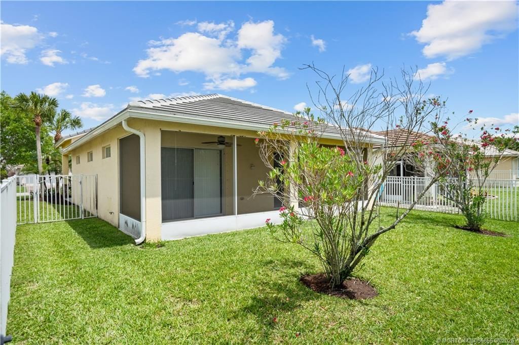 9811 SW Glenbrook Drive, Port Saint Lucie, FL 34987 Photo