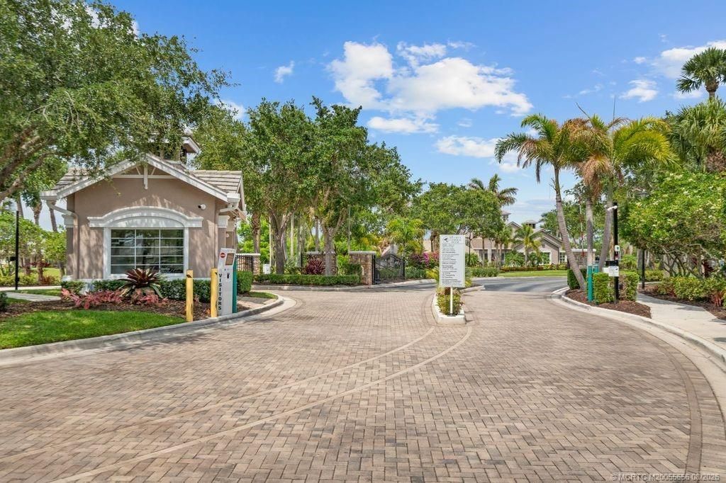 9811 SW Glenbrook Drive, Port Saint Lucie, FL 34987 Photo