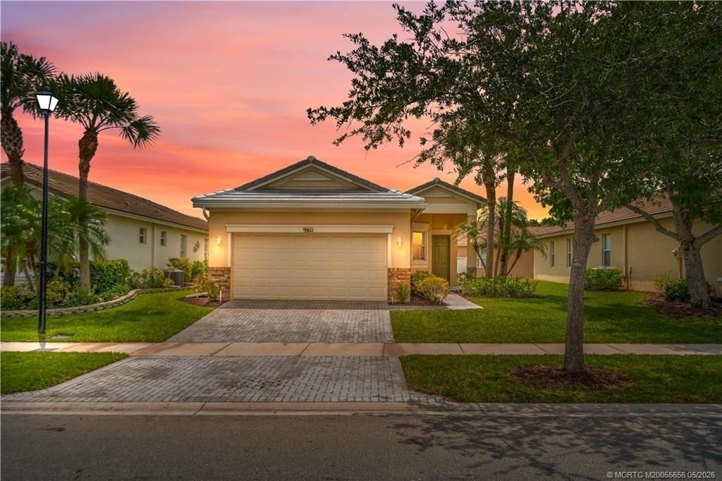 9811 SW Glenbrook Drive, Port Saint Lucie, FL 34987 Photo