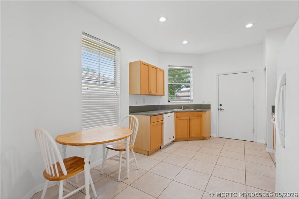 9811 SW Glenbrook Drive, Port Saint Lucie, FL 34987 Photo