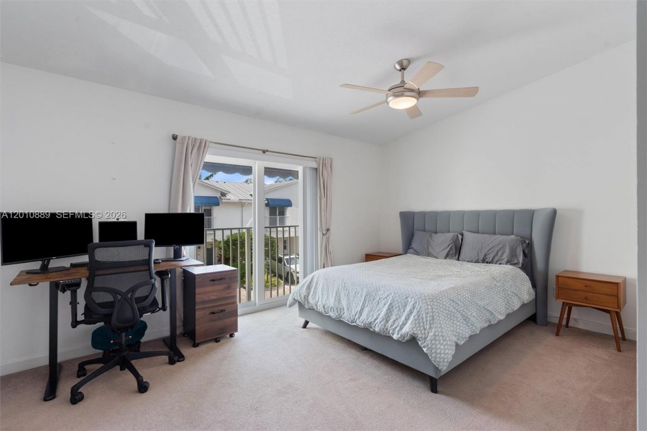 835 NE 19th Ave , Unit 2, Fort Lauderdale, FL 33304 Photo