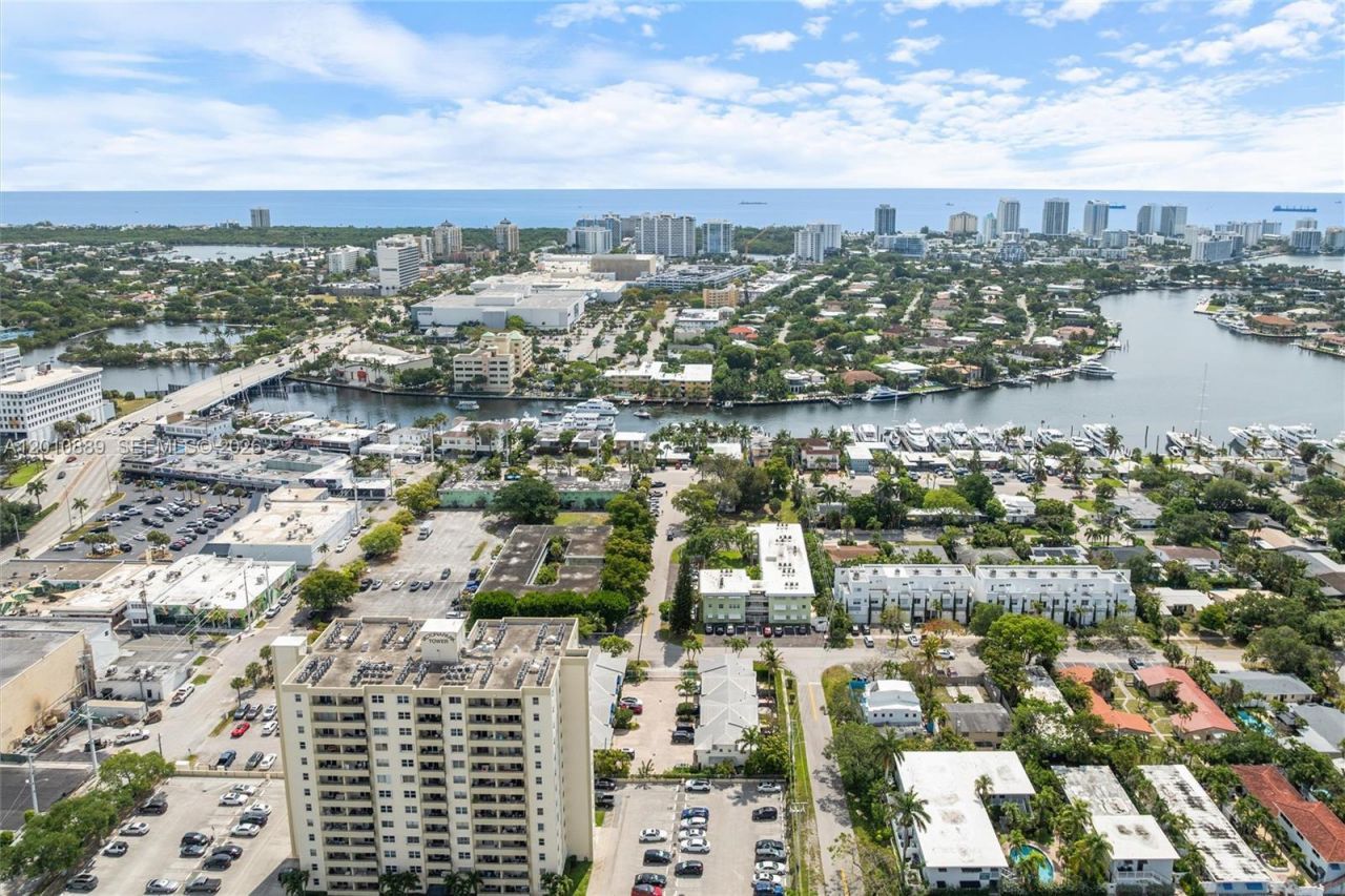 835 NE 19th Ave , Unit 2, Fort Lauderdale, FL 33304 Photo