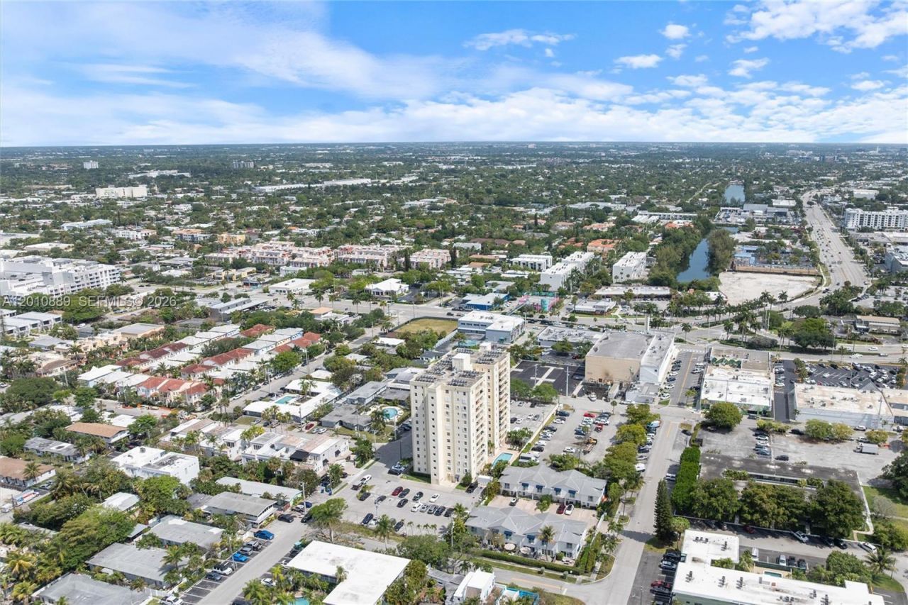 835 NE 19th Ave , Unit 2, Fort Lauderdale, FL 33304 Photo