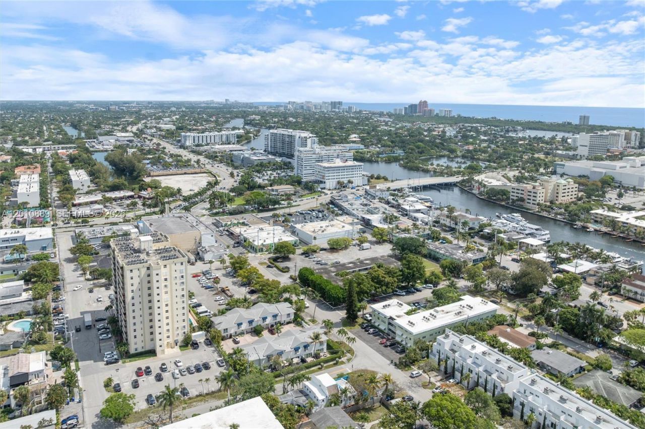 835 NE 19th Ave , Unit 2, Fort Lauderdale, FL 33304 Photo