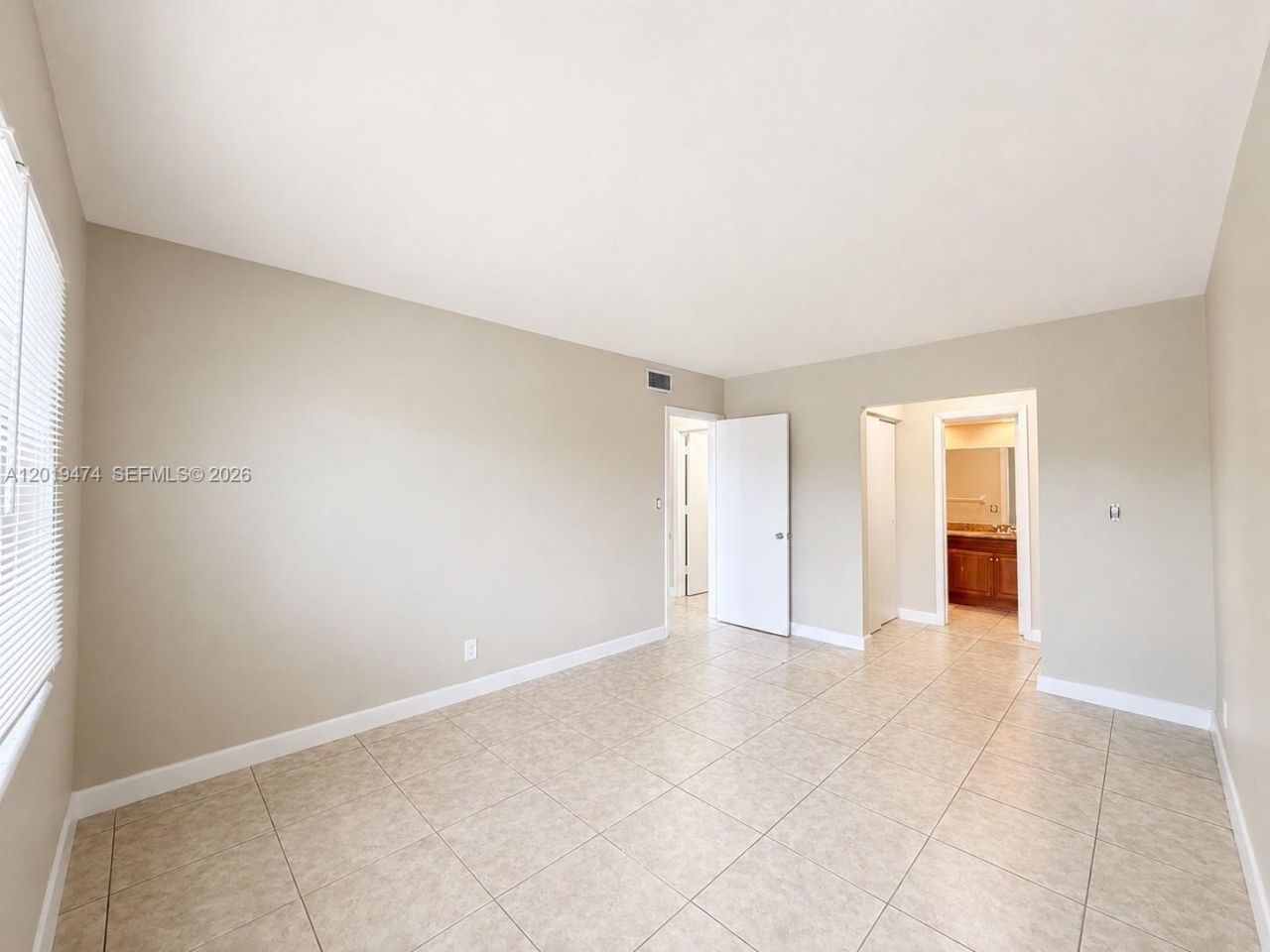 2101 NE 51st St, Unit 15, Fort Lauderdale, FL 33308 Photo