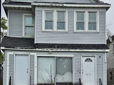 2467 Niagara Street, Buffalo, NY 14207