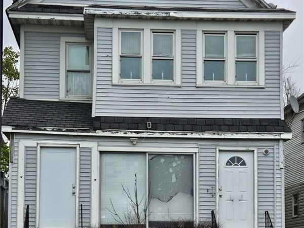 2467 Niagara Street, Buffalo, NY 14207