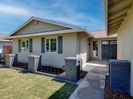 6831 Oaklawn Way, Fair Oaks, CA 95628 Photo