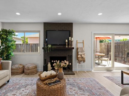 6831 Oaklawn Way, Fair Oaks, CA 95628 Photo