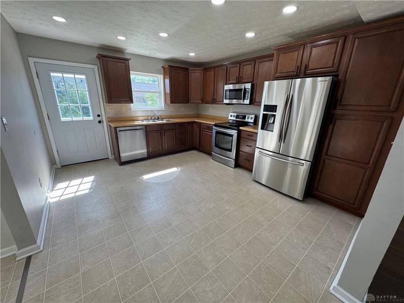 3232 Shroyer Road, Kettering, OH 45429 Photo 8