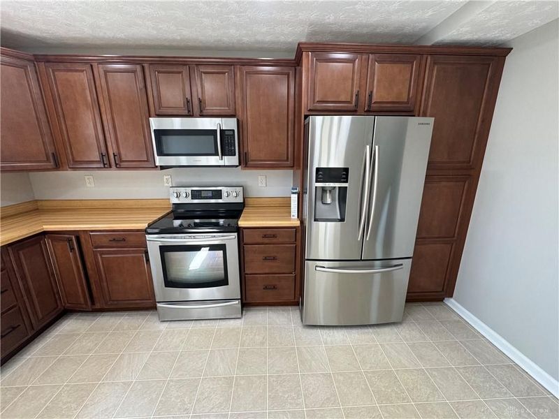 3232 Shroyer Road, Kettering, OH 45429 Photo 9