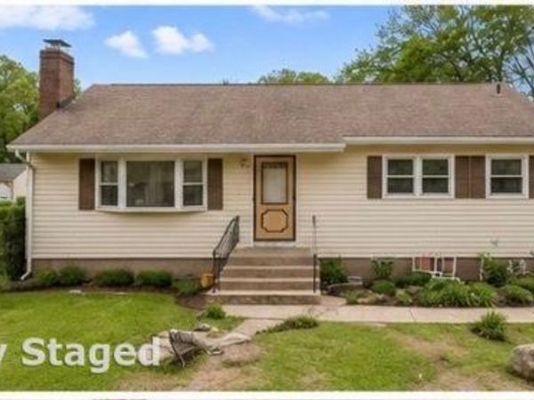 1121 Tolland , East Hartford, CT 06108