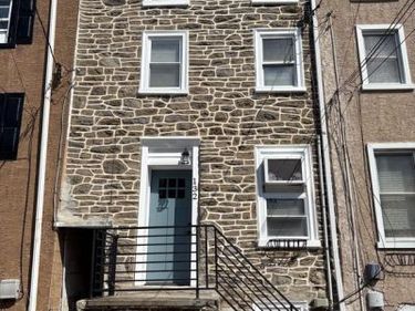 132 GRAPE STREET, PHILADELPHIA, PA 19127