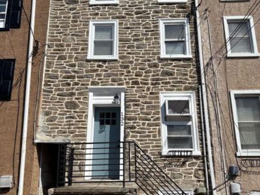 132 Grape Street, Philadelphia, PA 19127 Main Photo