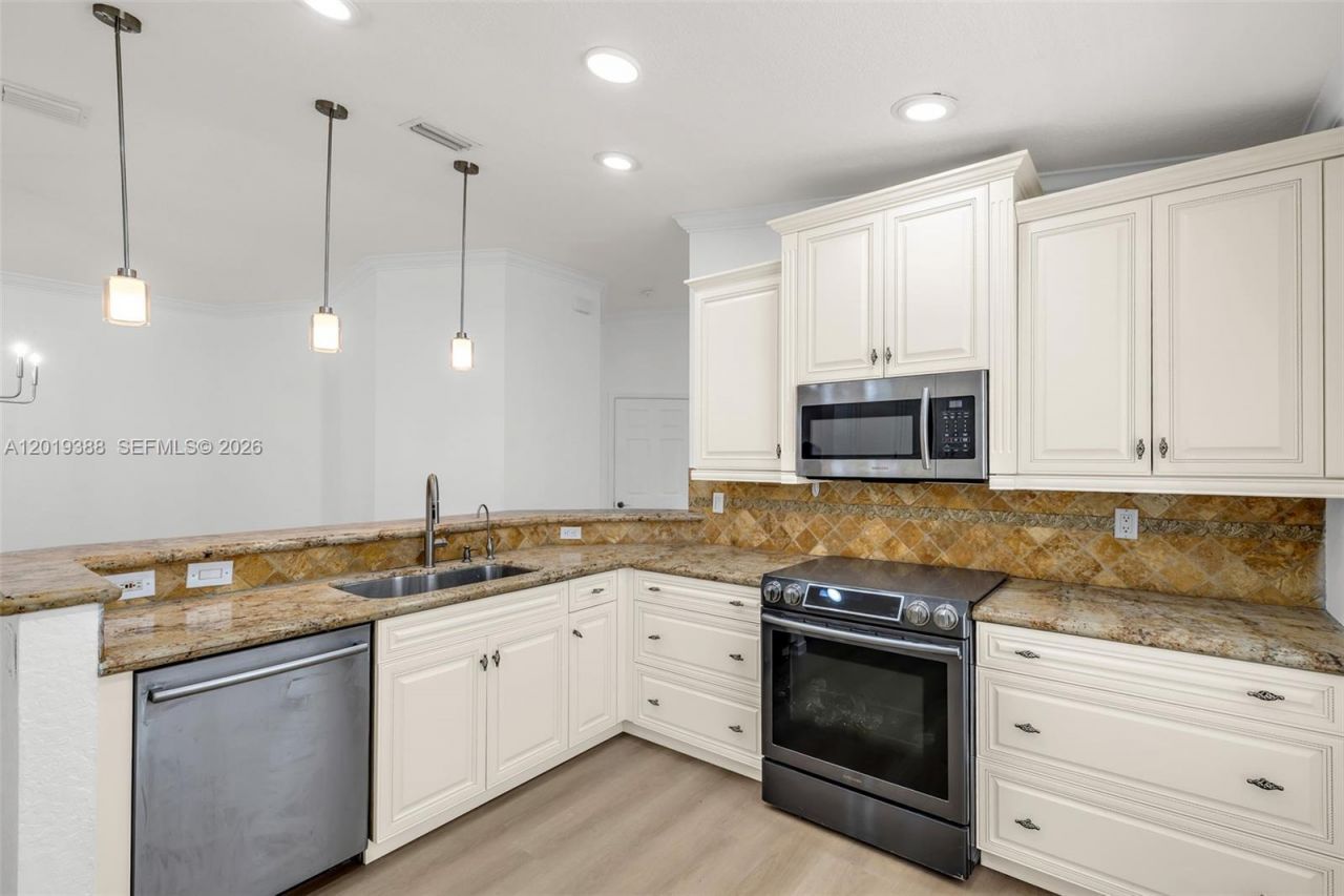 Please Call For Address, Coral Springs, FL 33076 Photo