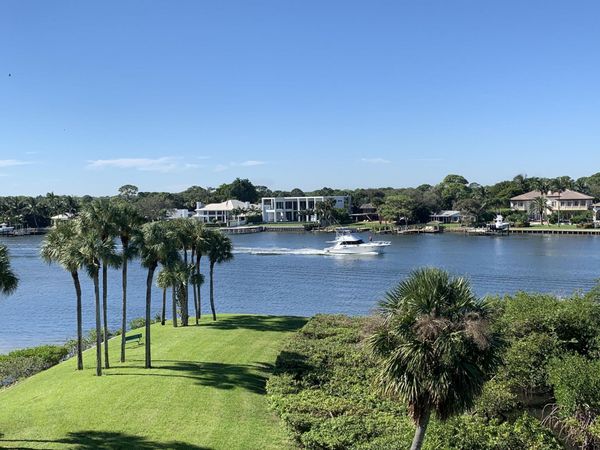 1701 Marina Isle Way, Unit 402, Jupiter, FL 33477
