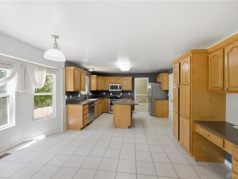 1087 Kingsview Court, Maineville, OH 45039 Photo 21