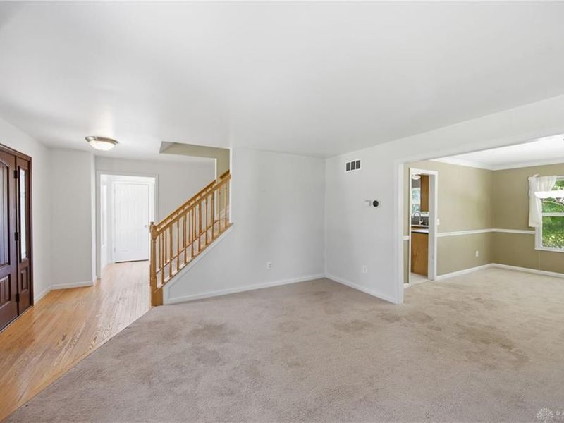 1087 Kingsview Court, Maineville, OH 45039 Photo 9