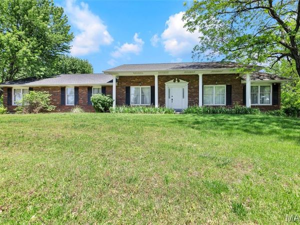 213 Dardenne Farms Drive, St Charles, MO 63304