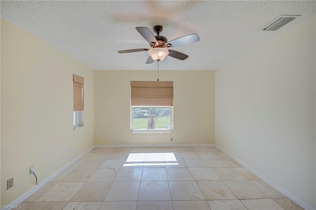 2301 SE 5th Ct , Cape Coral, FL 33990 Photo