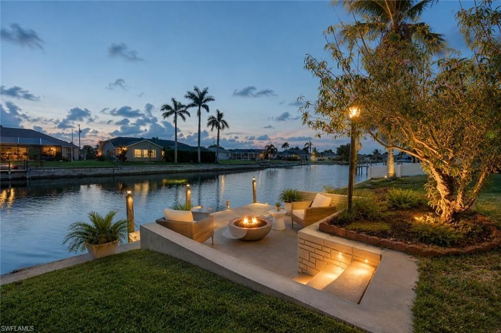 2301 SE 5th Ct , Cape Coral, FL 33990 Photo