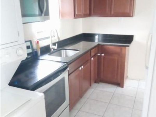 10580 6th ST N, NAPLES, FL 34108