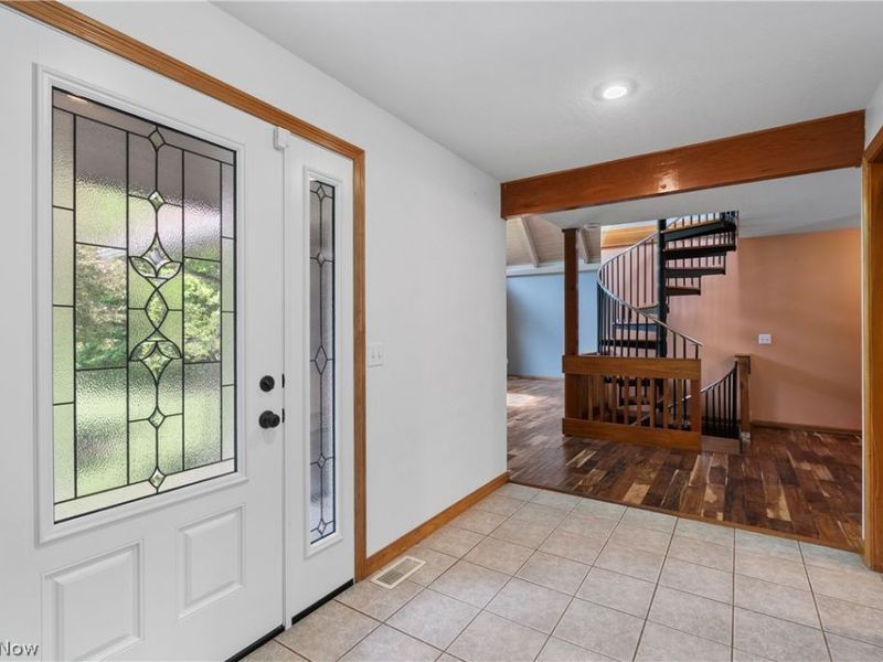 12678 Amber Circle NW, Uniontown, OH 44685 Photo 11