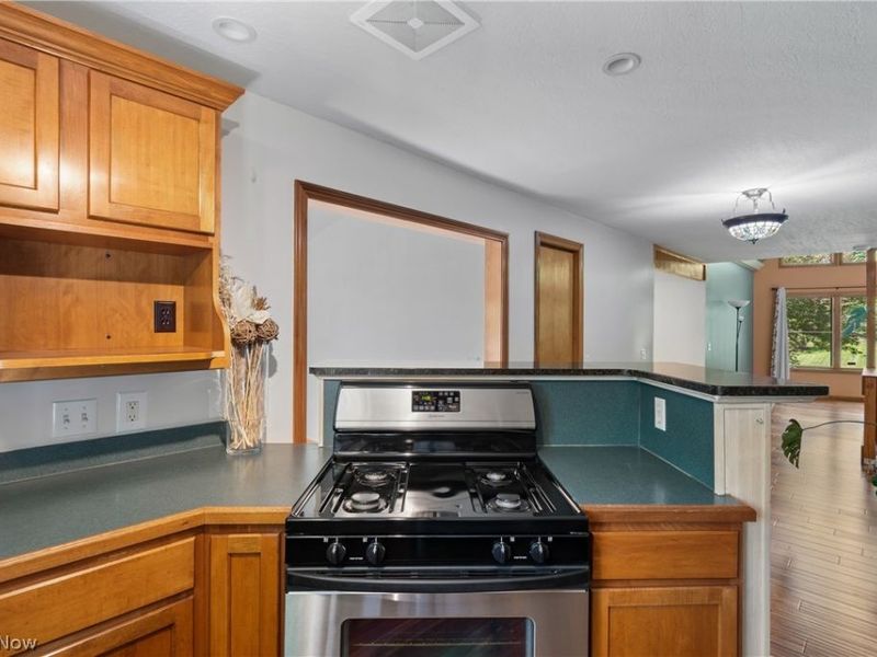 12678 Amber Circle NW, Uniontown, OH 44685 Photo 7