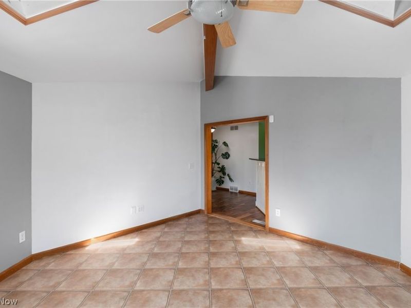 12678 Amber Circle NW, Uniontown, OH 44685 Photo 8