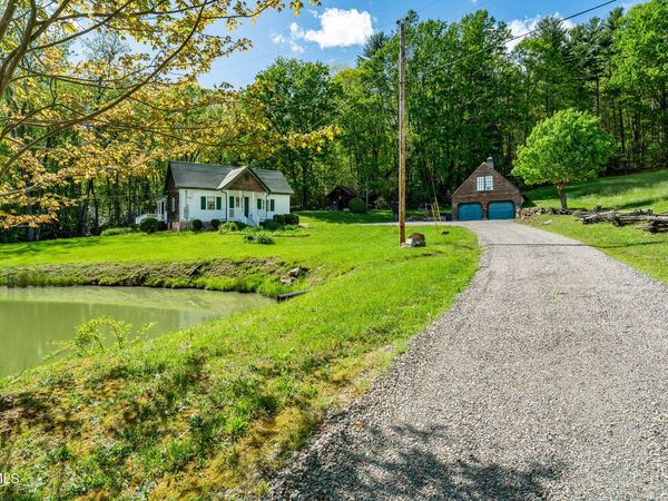 151 Stonebridge Lane, Mountain City, TN 37683