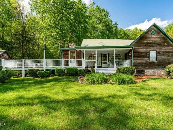 151 Stonebridge Lane, Mountain City, TN 37683