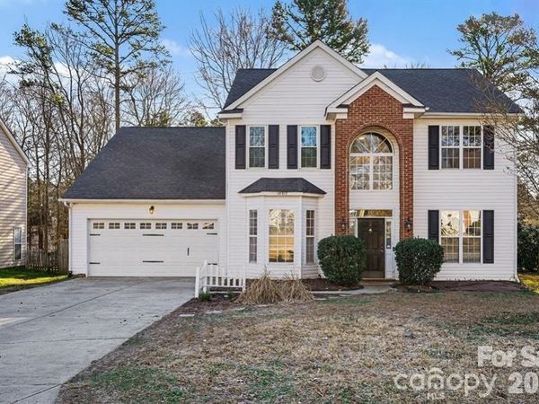 10317 Stoneykirk Lane , Charlotte, NC 28269