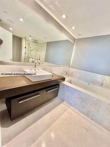 17121 Collins Ave , Unit 1003, Sunny Isles Beach, FL 33160 Photo