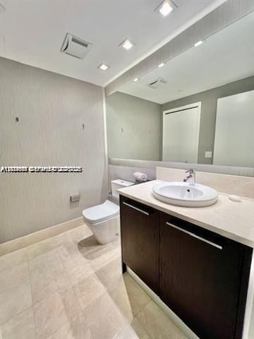 17121 Collins Ave , Unit 1003, Sunny Isles Beach, FL 33160 Photo