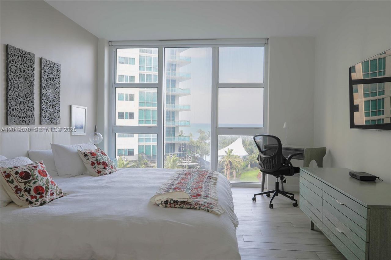 10275 Collins Ave, Unit 634, Bal Harbour, FL 33154 Photo