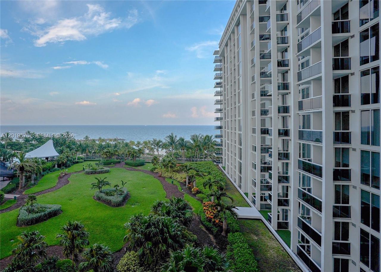 10275 Collins Ave, Unit 634, Bal Harbour, FL 33154 Photo