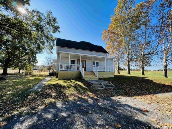 17064 Old Frankfort Road , Johnston City, IL 62951
