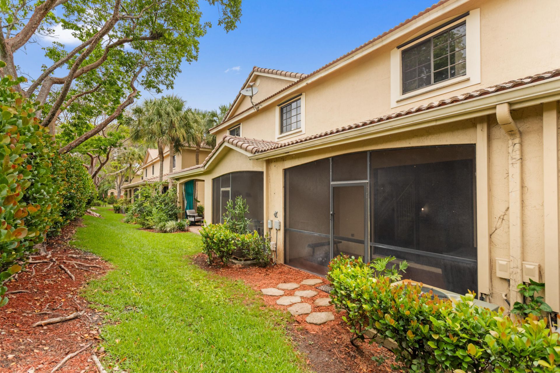 3915 Vista Grove Lane, Weston, FL 33332 Photo