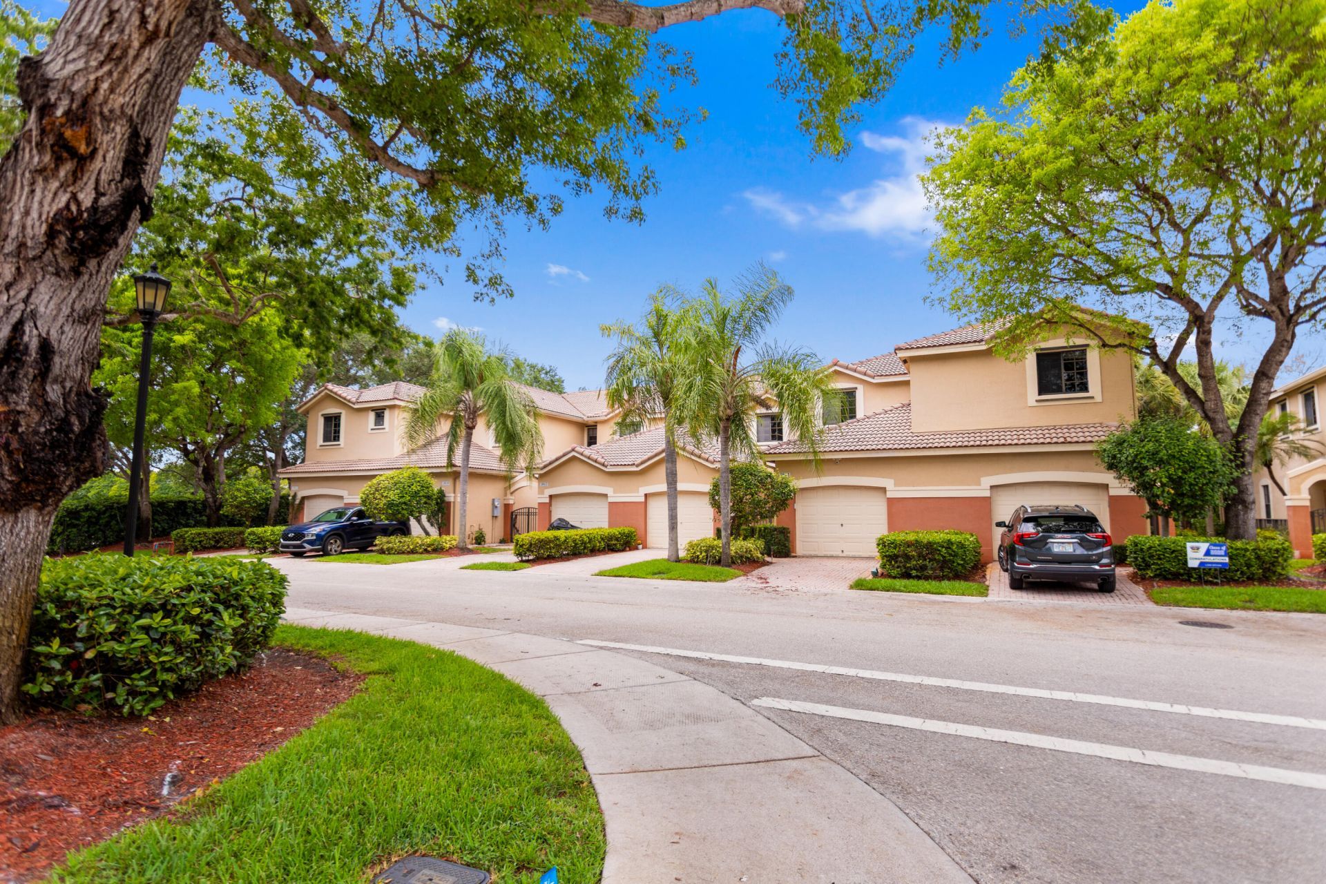 3915 Vista Grove Lane, Weston, FL 33332 Photo